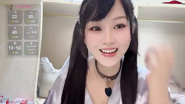 Snapshot of yueyue2003 chatting on April 2026 05:03:02 AM yueyue2003 online show from April 2026 05:03:02 AM