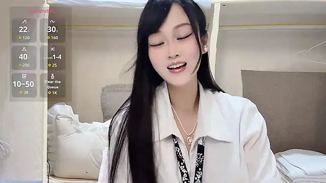 Snapshot of yueyue2003 chatting on July 2026 12:04:02 PM yueyue2003 online show from July 2026 12:04:02 PM