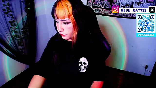 Snapshot of blue_katt chatting on July 2026 02:57:02 AM blue katt online show from July 2026 02:57:02 AM