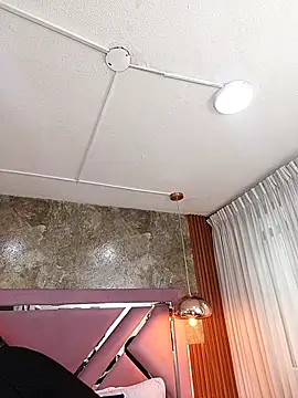 Snapshot of EmmaSulivan chatting on January 2026 12:20:02 PM EmmaSulivan online show from January 2026 12:20:02 PM