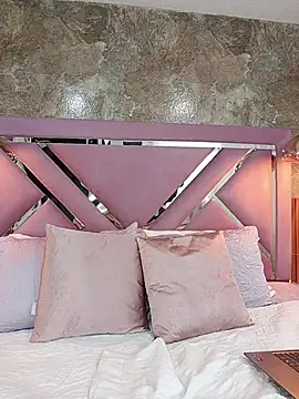 Snapshot of EmmaSulivan chatting on March 2026 12:16:01 PM EmmaSulivan online show from March 2026 12:16:01 PM