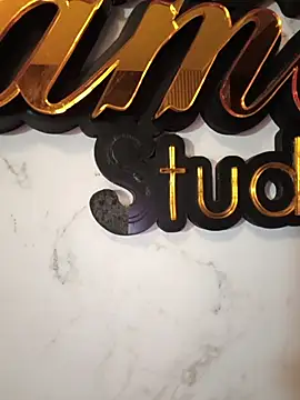 Snapshot of EmmaSulivan chatting on April 2026 12:16:02 PM EmmaSulivan online show from April 2026 12:16:02 PM