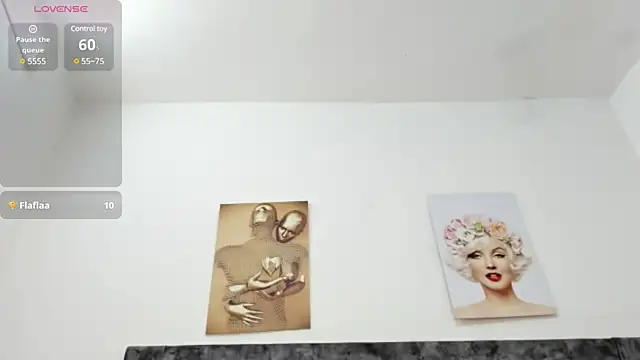 Snapshot of Chloe_diamondss chatting on March 2025 06:48:02 AM Chloe diamondss online show from March 2025 06:48:02 AM