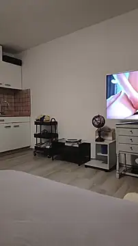 Snapshot of Miss_candymandy chatting on April 2026 07:58:02 PM Miss candymandy online show from April 2026 07:58:02 PM