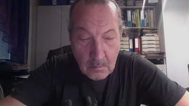 Snapshot of HMStraps01 chatting on December 2025 02:34:02 PM HMStraps01 online show from December 2025 02:34:02 PM