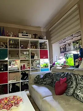 sexymelli18 online show from February 2026 03:27:01 PM