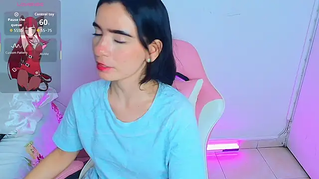 Snapshot of Peach_Rose_ chatting on April 2026 12:42:02 AM Peach Rose online show from April 2026 12:42:02 AM