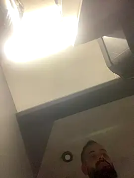 Snapshot of guccititi chatting on October 2025 06:43:01 AM guccititi online show from October 2025 06:43:01 AM