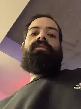 Snapshot of guccititi chatting on December 2025 01:49:02 PM guccititi online show from December 2025 01:49:02 PM