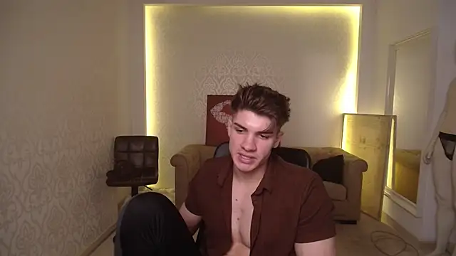 MaxKaiden online show from February 2025 08:42:02 AM