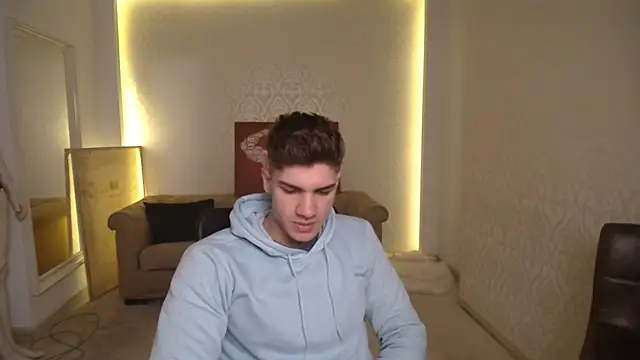 MaxKaiden online show from March 2025 05:33:01 AM