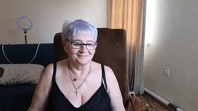 Snapshot of Sandra_Snowflake chatting on April 2026 07:45:01 AM Sandra Snowflake online show from April 2026 07:45:01 AM
