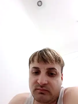 Snapshot of Eusuntnoulgigolo chatting on March 2026 05:24:02 PM Eusuntnoulgigolo online show from March 2026 05:24:02 PM