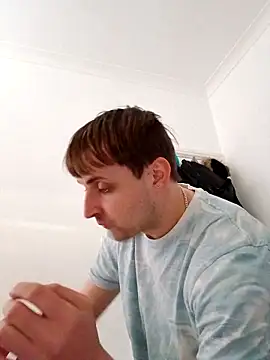 Snapshot of Eusuntnoulgigolo chatting on April 2026 02:36:02 PM Eusuntnoulgigolo online show from April 2026 02:36:02 PM