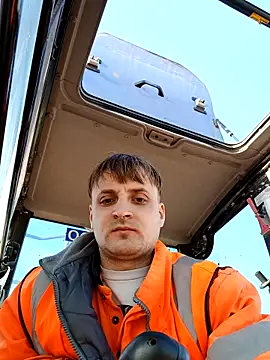 Snapshot of Eusuntnoulgigolo chatting on April 2026 07:41:01 AM Eusuntnoulgigolo online show from April 2026 07:41:01 AM