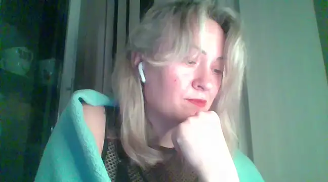 Mary888x online show from February 2025 06:47:02 PM