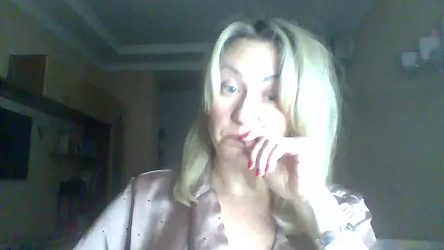 Mary888x online show from March 2025 09:01:01 PM