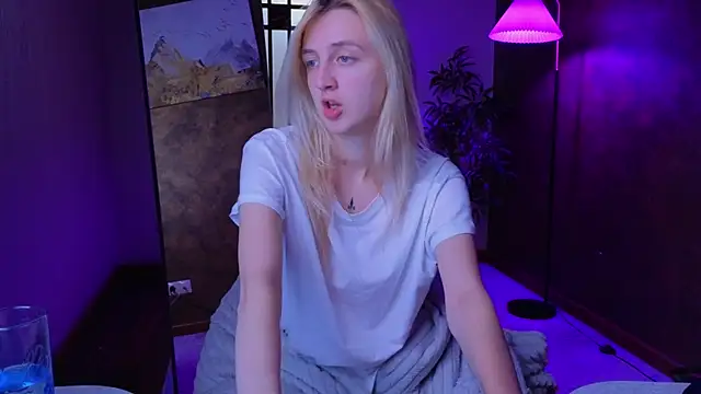 aishiro online show from September 2025 09:33:01 AM