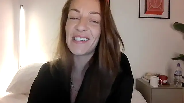 Snapshot of Edenfox- chatting on March 2026 11:53:02 PM Edenfox- online show from March 2026 11:53:02 PM