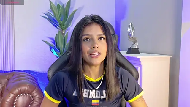 katia foxxx  online show from July 2026 05:39:01 PM