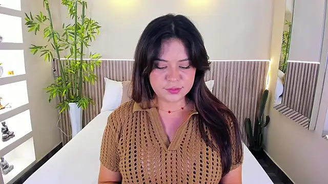 Snapshot of GeorginaReyes chatting on July 2026 08:36:01 PM GeorginaReyes online show from July 2026 08:36:01 PM