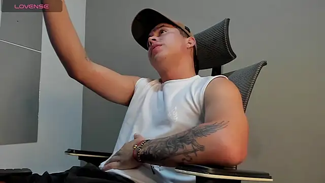 mattiwsmorris  online show from December 2025 10:16:02 PM