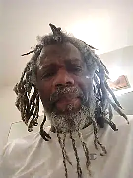 Snapshot of KingSlim56 chatting on September 2025 05:15:02 PM KingSlim56 online show from September 2025 05:15:02 PM