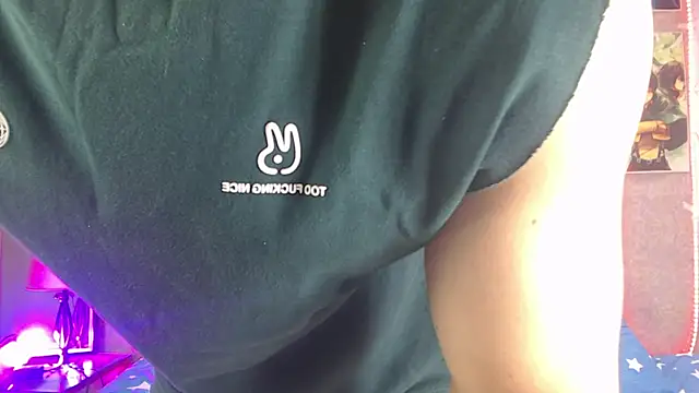 LiamAndrewzz online show from September 2025 04:51:02 PM