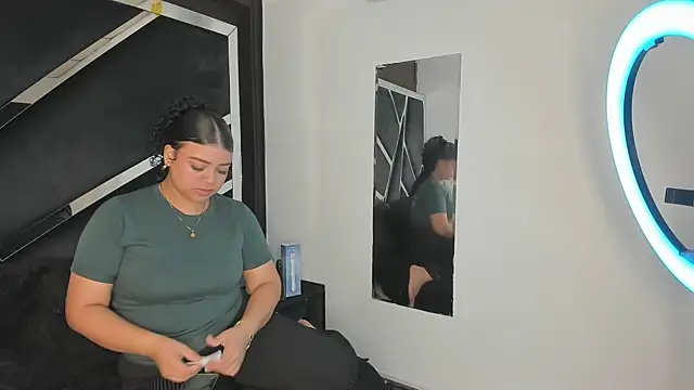 Rubyxht online show from September 2025 12:38:01 PM