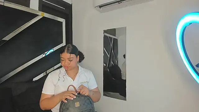 Rubyxht online show from September 2025 12:42:01 PM