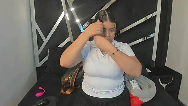 Rubyxht online show from October 2025 12:35:01 PM