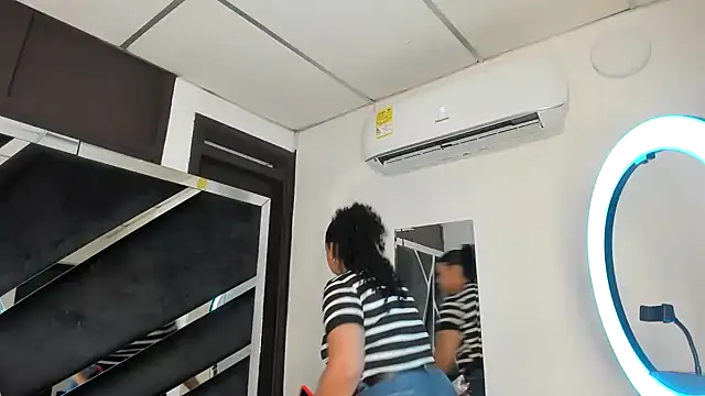 Rubyxht online show from January 2026 12:42:01 PM