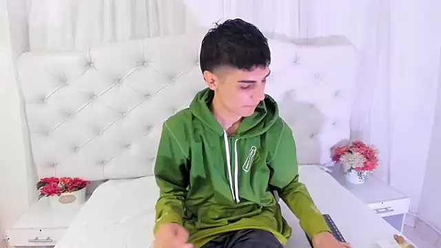 frank jhonsson online show from September 2025 07:05:01 PM