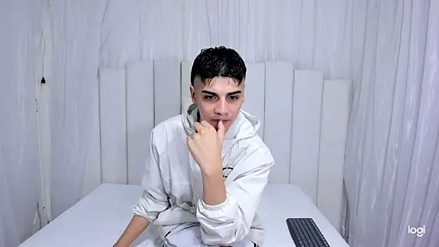 frank jhonsson online show from November 2025 05:00:02 PM