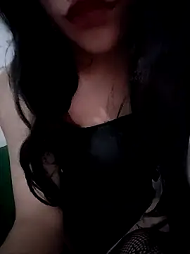 Snapshot of ElaRuil69 chatting on September 2025 03:54:01 AM ElaRuil69 online show from September 2025 03:54:01 AM