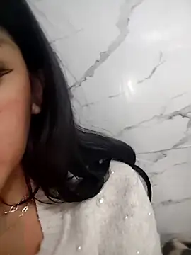 Snapshot of ElaRuil69 chatting on October 2025 03:36:02 AM ElaRuil69 online show from October 2025 03:36:02 AM