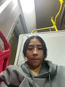 Snapshot of kitty_jets chatting on March 2025 05:12:01 AM kitty jets online show from March 2025 05:12:01 AM