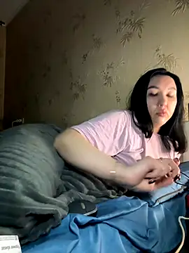 Snapshot of Naughtbaby_2025 chatting on December 2025 02:34:01 PM Naughtbaby 2025 online show from December 2025 02:34:01 PM