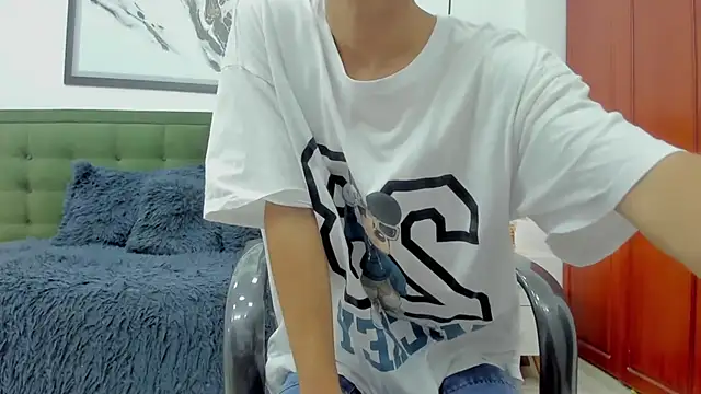 Snapshot of Johann_sex chatting on December 2025 05:31:02 PM Johann sex online show from December 2025 05:31:02 PM