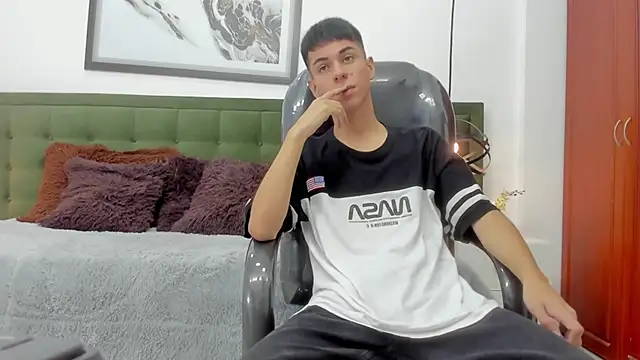 Johann sex online show from February 2026 05:07:02 PM