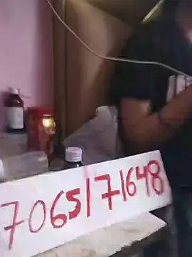 Snapshot of Dolly_b chatting on February 2025 05:49:02 PM Dolly b online show from February 2025 05:49:02 PM