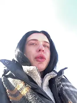 AlishaPrettyBlade online show from March 2025 06:28:02 AM