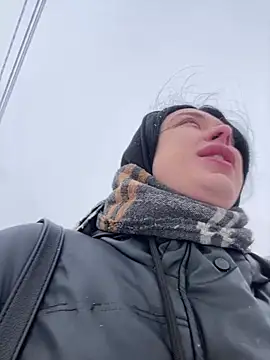 AlishaPrettyBlade online show from March 2025 03:34:01 AM