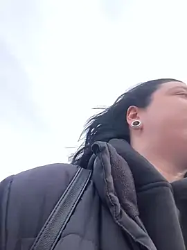 AlishaPrettyBlade online show from March 2025 05:35:01 AM