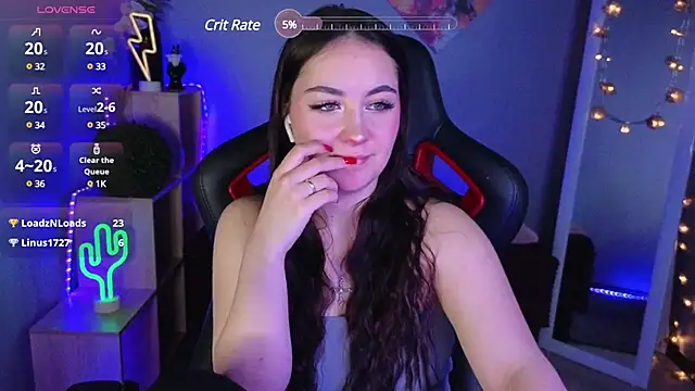 Snapshot of AshleySkott_ chatting on February 2025 10:37:02 AM AshleySkott online show from February 2025 10:37:02 AM