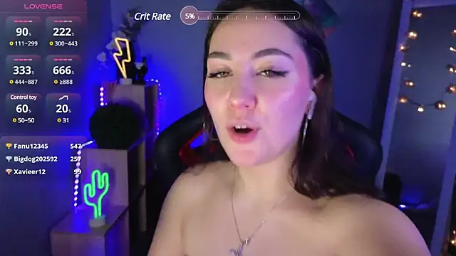 Snapshot of AshleySkott_ chatting on February 2025 01:31:02 PM AshleySkott online show from February 2025 01:31:02 PM