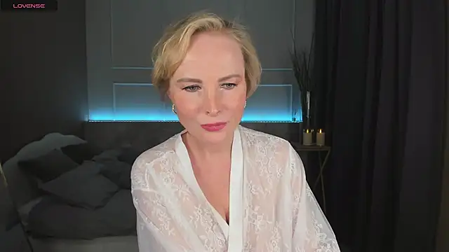 Sandra Kind online show from February 2025 09:12:02 AM