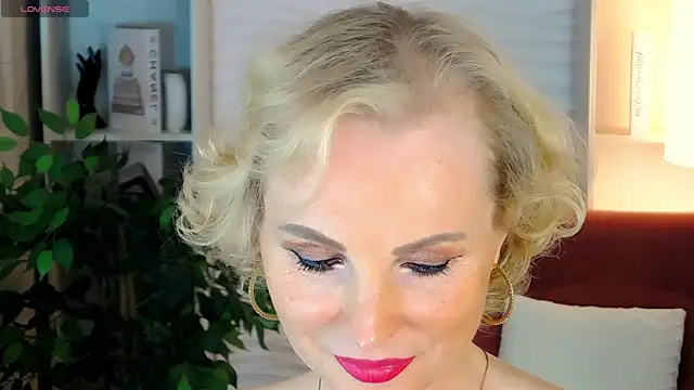 Sandra Kind online show from September 2025 06:01:02 AM