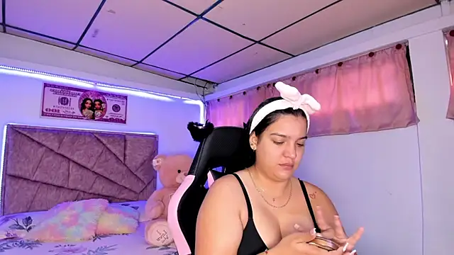 Snapshot of Cristal_Smith20 chatting on March 2026 12:11:02 PM Cristal Smith20 online show from March 2026 12:11:02 PM