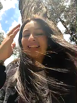 Snapshot of Nat_XxX chatting on April 2026 06:05:02 PM Nat XxX online show from April 2026 06:05:02 PM